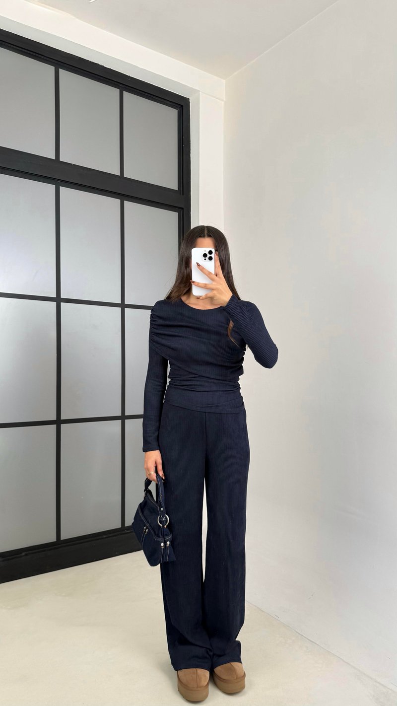 Lacivert Yaka Detaylı Bluz Beli Lastikli Pantolon Gofre Kumaş Takım GAUS-00229
