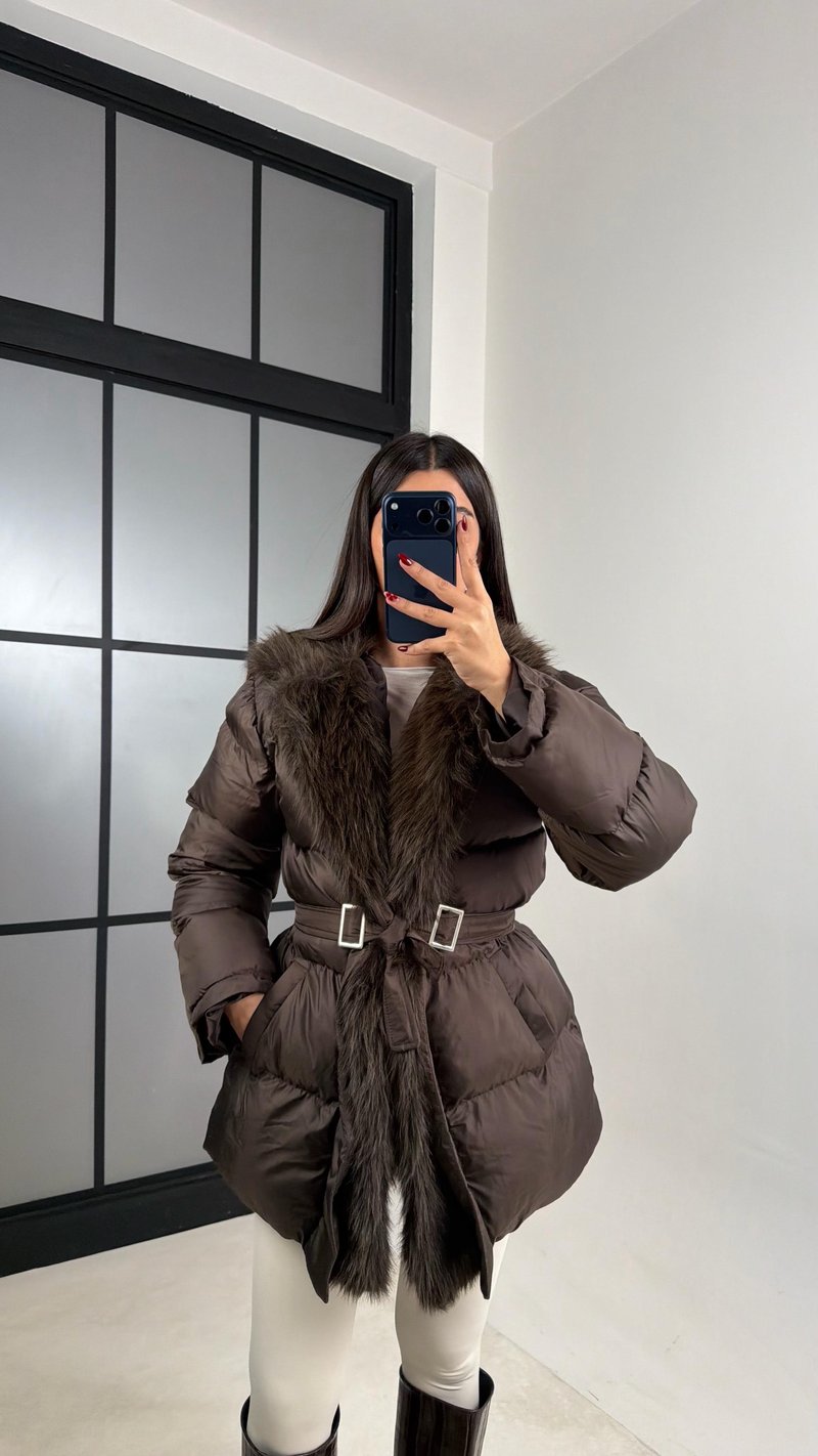 Kahve Yaka Kürk Detaylı Kuşaklı Şişme Mont GAUS-00563