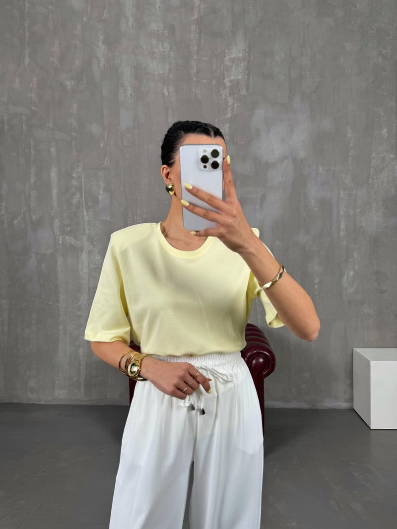 Yellow Crew Neck Stingray Basic Tshirt Gaus00118