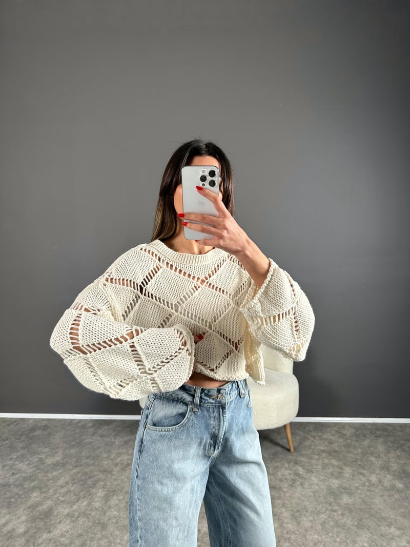 Ekru Crop Ajurlu Triko Kazak