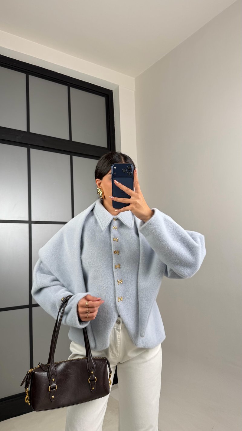 Mavi Fiyonk Düğmeli Astarlı Şal Detaylı Kaşe Ceket GAUS-00885