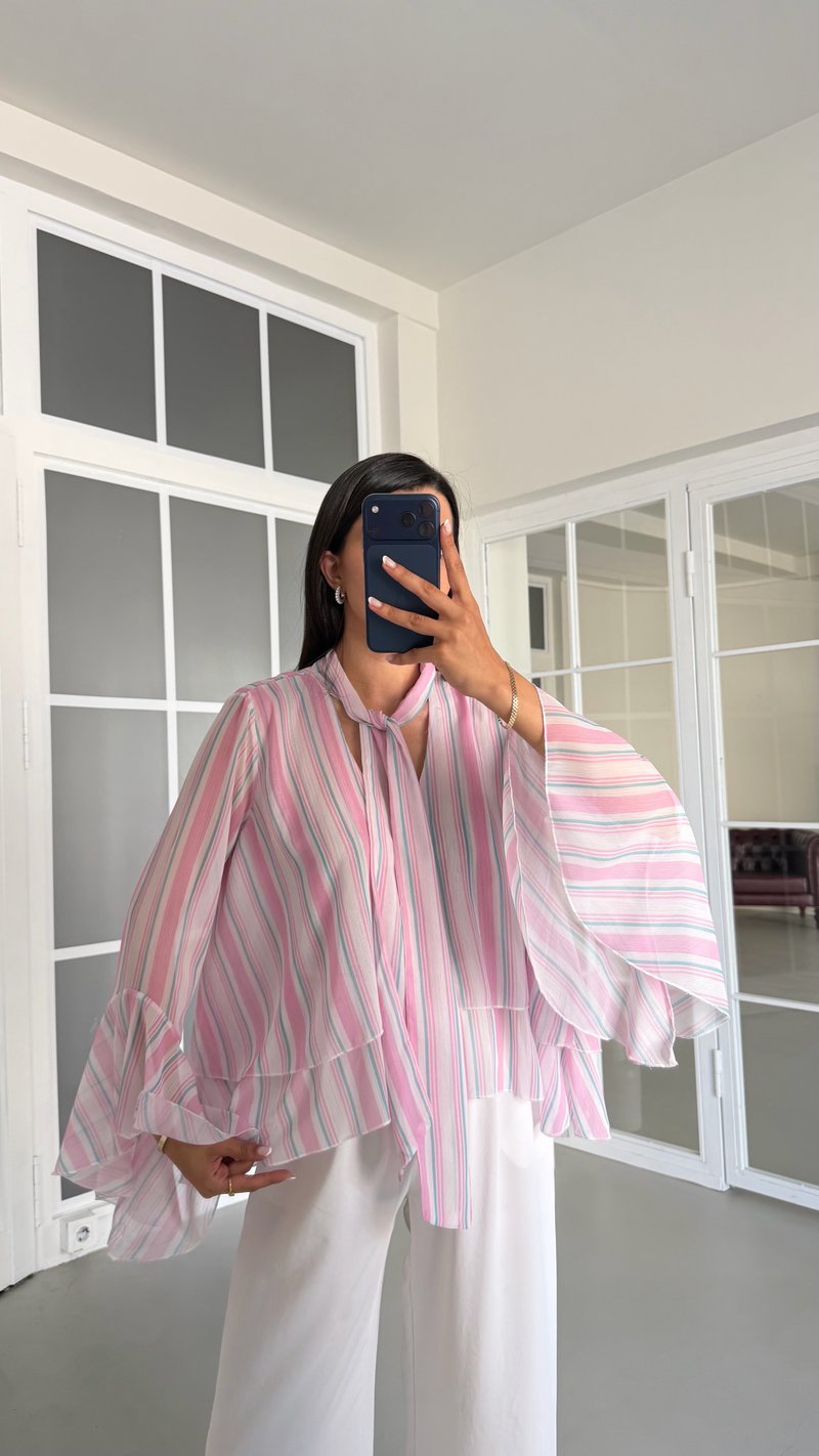 Pembe Fular Detaylı Şeritli Gömlek GAUS-01706