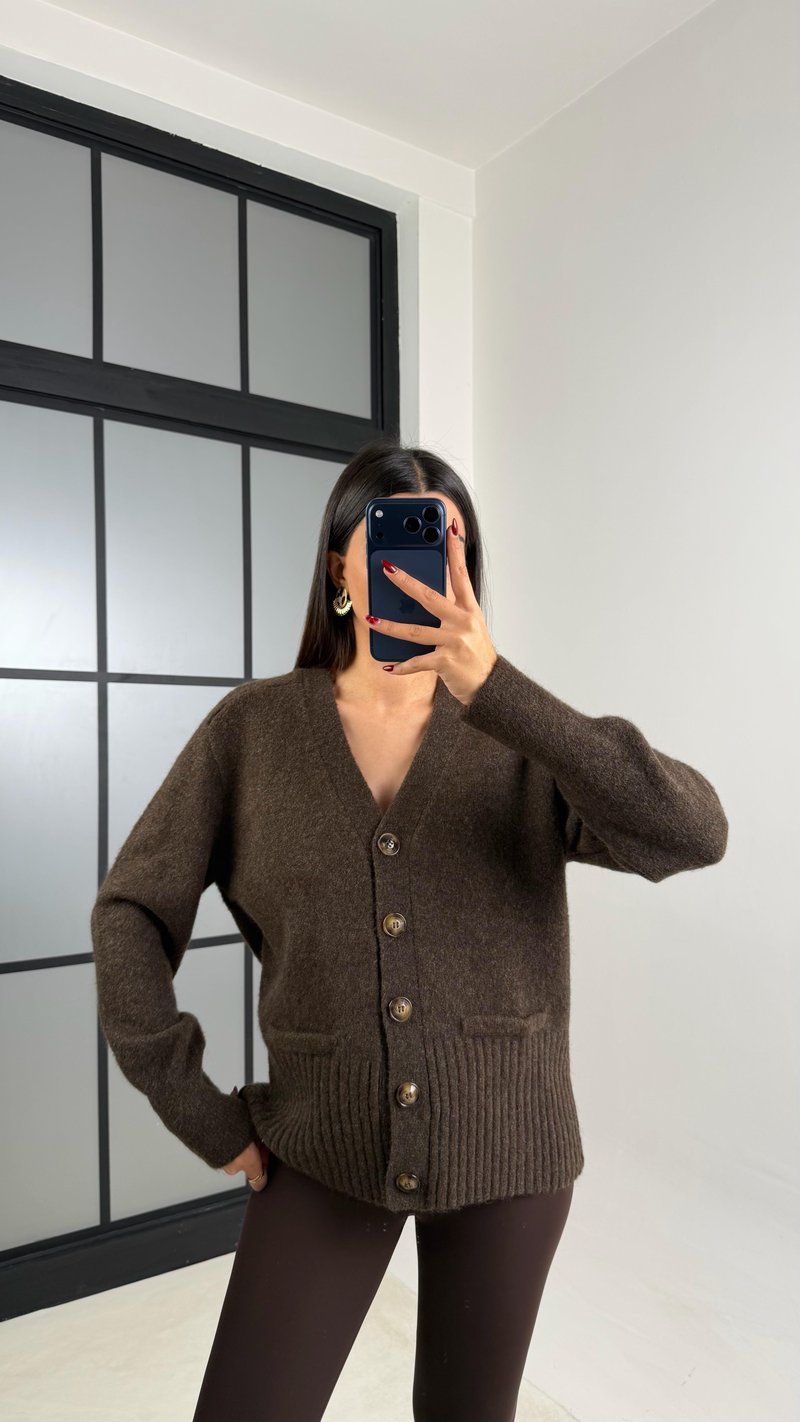 Acı Kahve Cep Detaylı Düğmeli Triko Hırka GAUS-00759