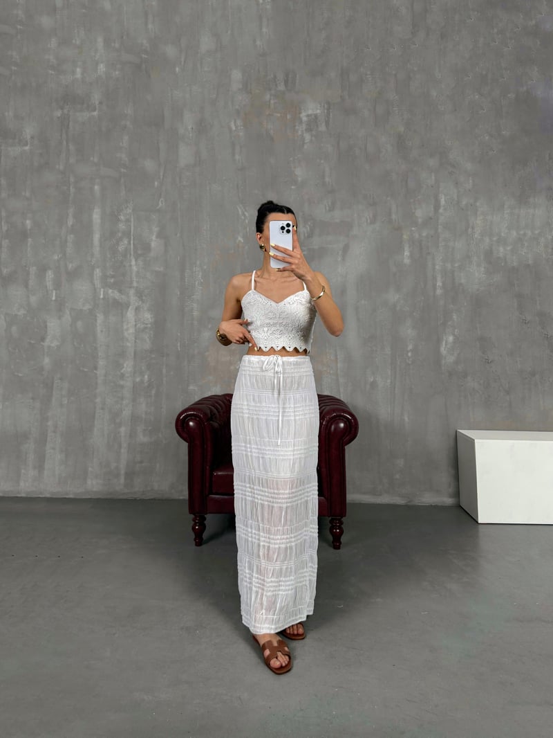 White Half Lined Counterpart Skirt Gaus00119