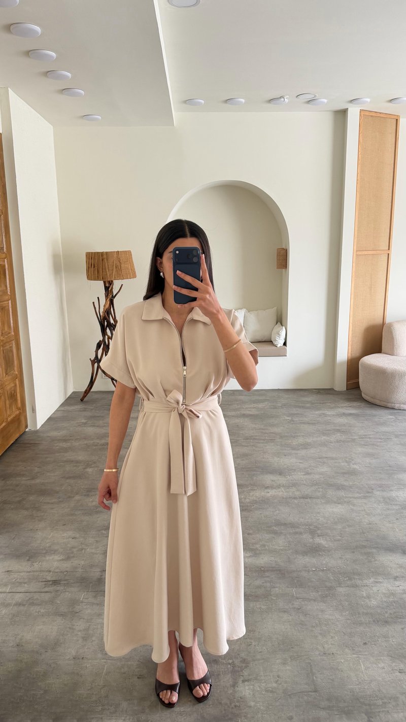 Taş Polo Yaka Kuşaklı Tencel Kumaş Elbise GAUS-01429