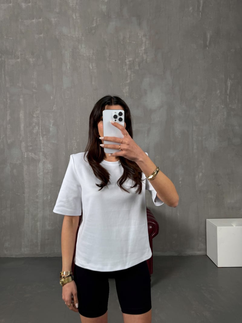 Marji Beyaz Vatkalı Bisiklet Yaka Basic Tshirt