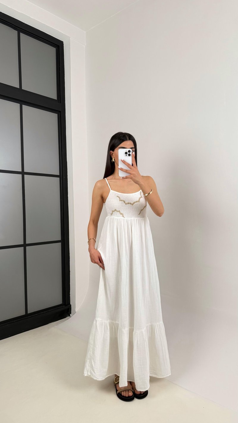Beyaz Nakışlı Ayarlanabilir Askılı Astarlı Müslin Elbise Gaus00409