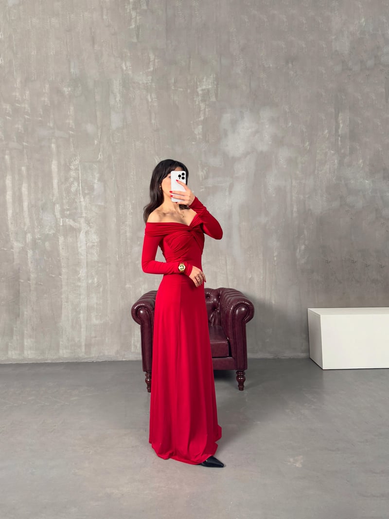 Sonia Kırmızı Madonna Yaka Pinterest Elbise