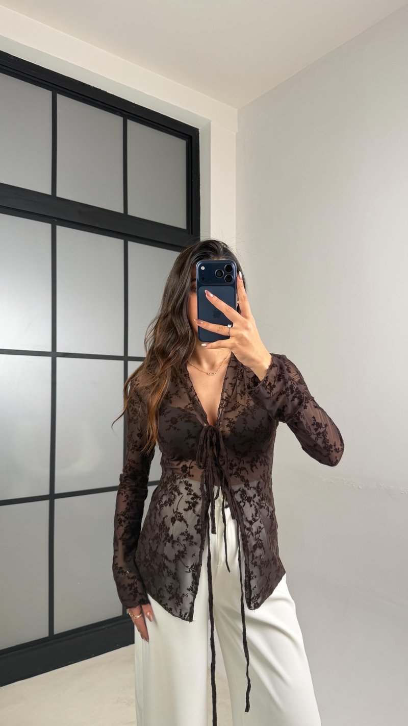 Acı Kahve Transparan Önü Bağlamalı Bluz GAUS-01146