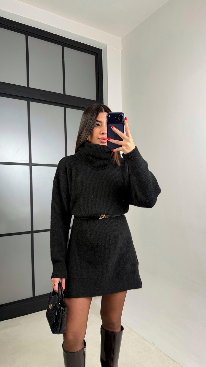 Siyah Balıkçı Yaka Oversize Triko Elbise GAUS-00900