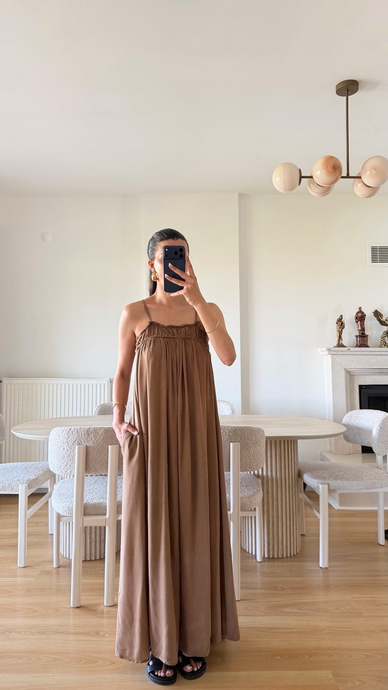 Kahve Vual Kumaş Ayarlanabilir Askılı Elbise GAUS-01693