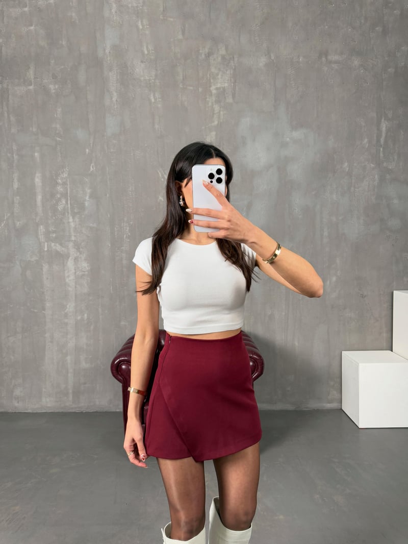 Valenti Bordo Simetrik Kesim Şort Etek