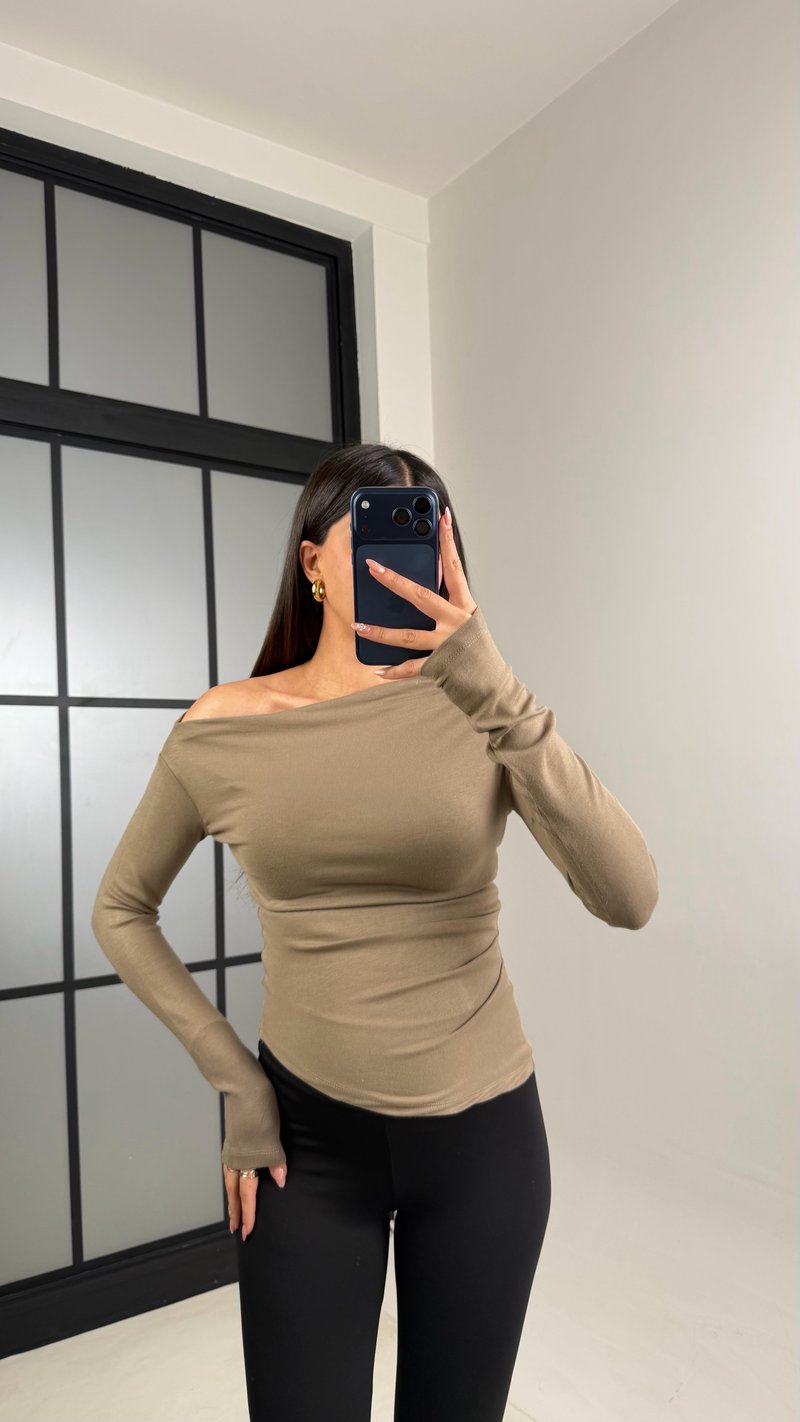 Vizon Kayık Yaka Örme Bluz GAUS-00872