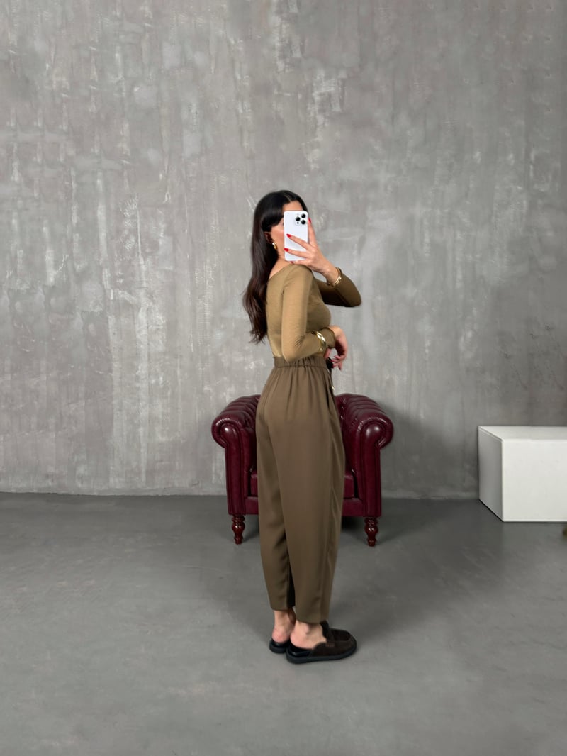 Dona Yağ Yeşili İthal Kumaş Beli Lastikli Jogger Pantolon