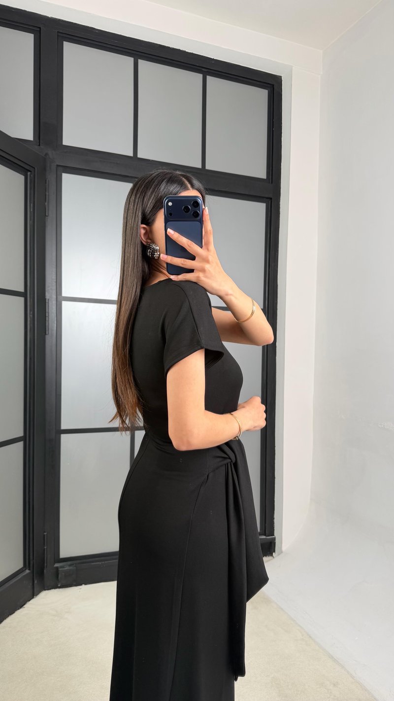 Siyah Bağlama Detaylı Modal Kumaş Elbise GAUS-01453