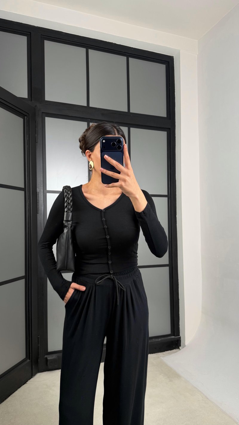Siyah Düğmeli Bluz Beli Lastikli Eşofman Kaşmir Dokulu Takım GAUS-01333