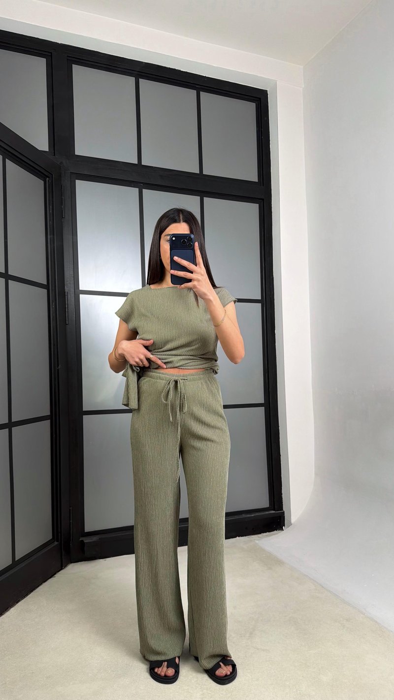 Yeşil Bağlama Detaylı Bluz Beli Lastikli Pantolon Krinkıl Kumaş Takım GAUS-01308
