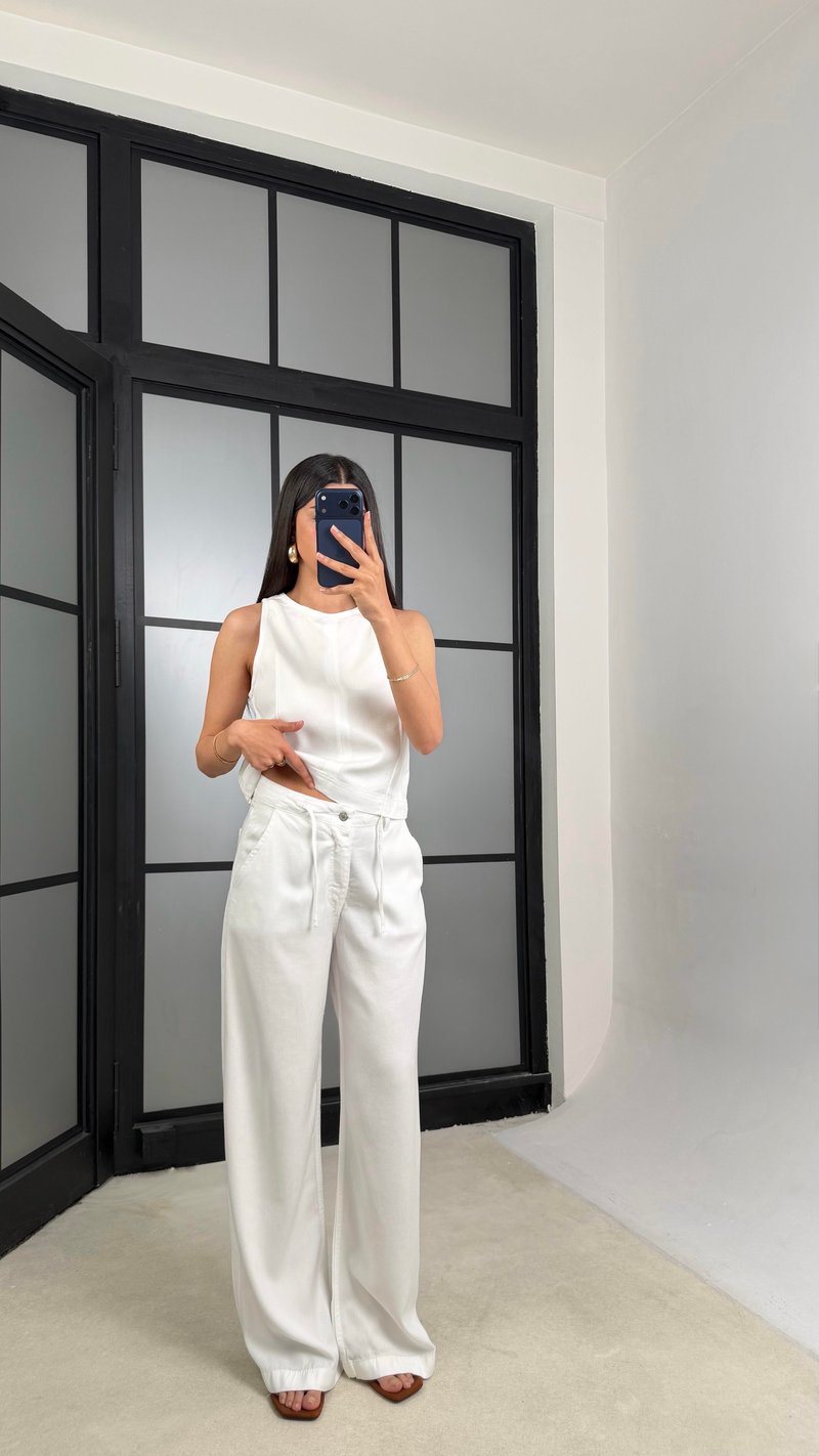 Beyaz Fermuarlı Bluz Beli Kuşaklı Pantolon İkili Denim Takım GAUS-01379 GAUS-01512