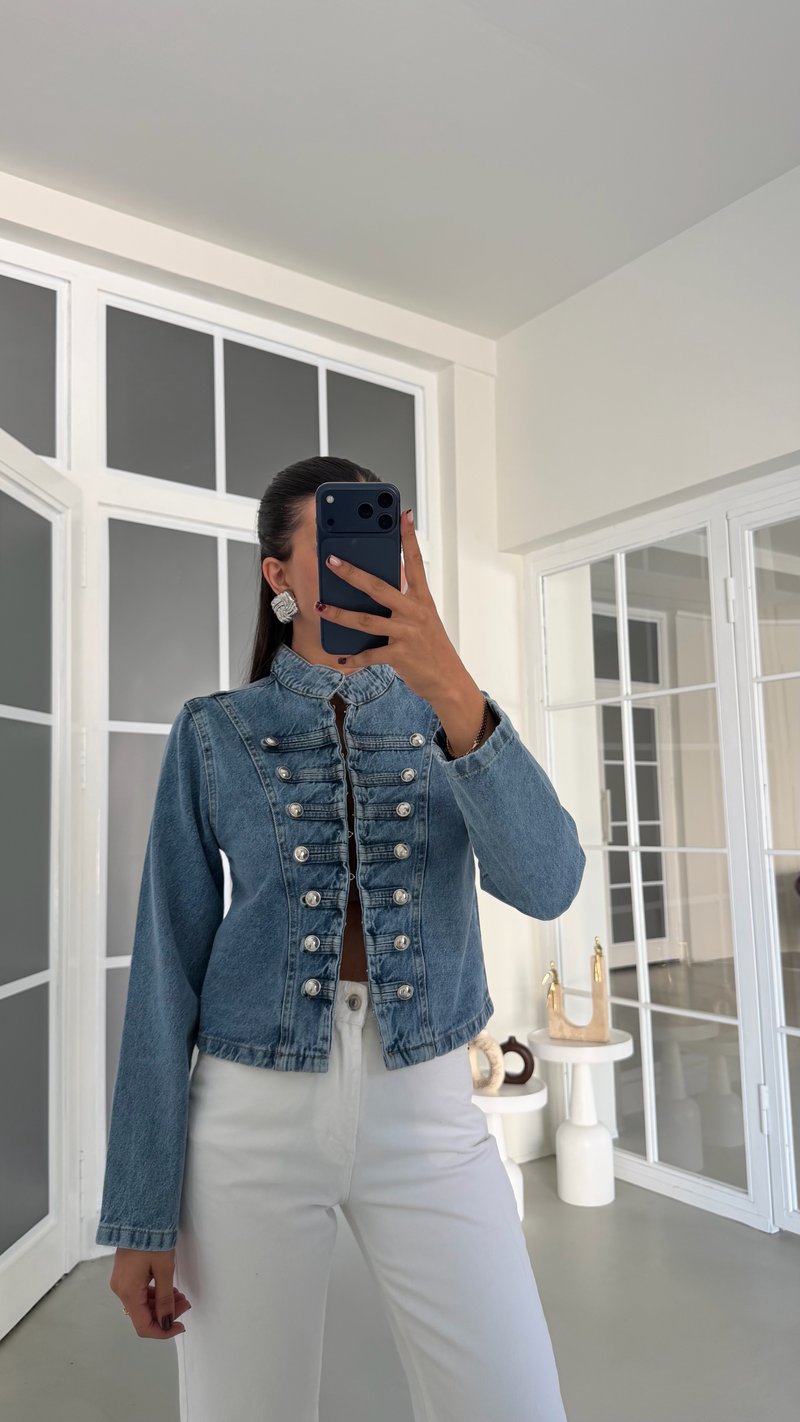 Mavi ZR Model Dar Kesim Düğmeli Denim Ceket GAUS-01896