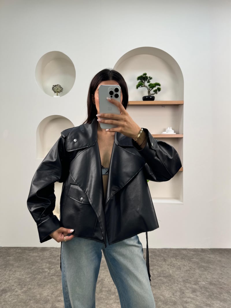 Wos Siyah Astarsız Kemerli Oversize Muadil Deri Ceket