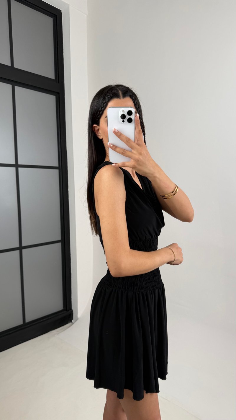 Siyah Degaje Yaka Beli Lastikli Crop Etek İthal Kumaş Takım Gaus00555