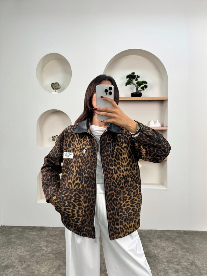 Misty Taba Leoparlı Yandan Cepli Fermuarlı Ceket