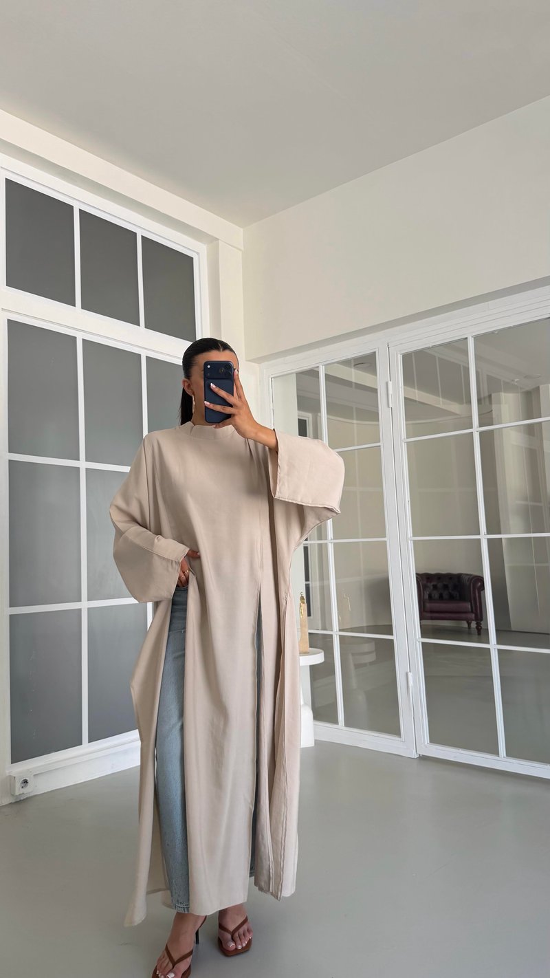 Taş Dik Yaka Önden Yırtmaçlı Tunik GAUS-01625