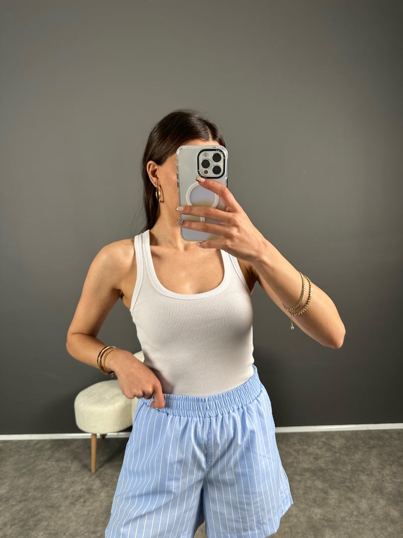 Hoi Beyaz Basic Atlet