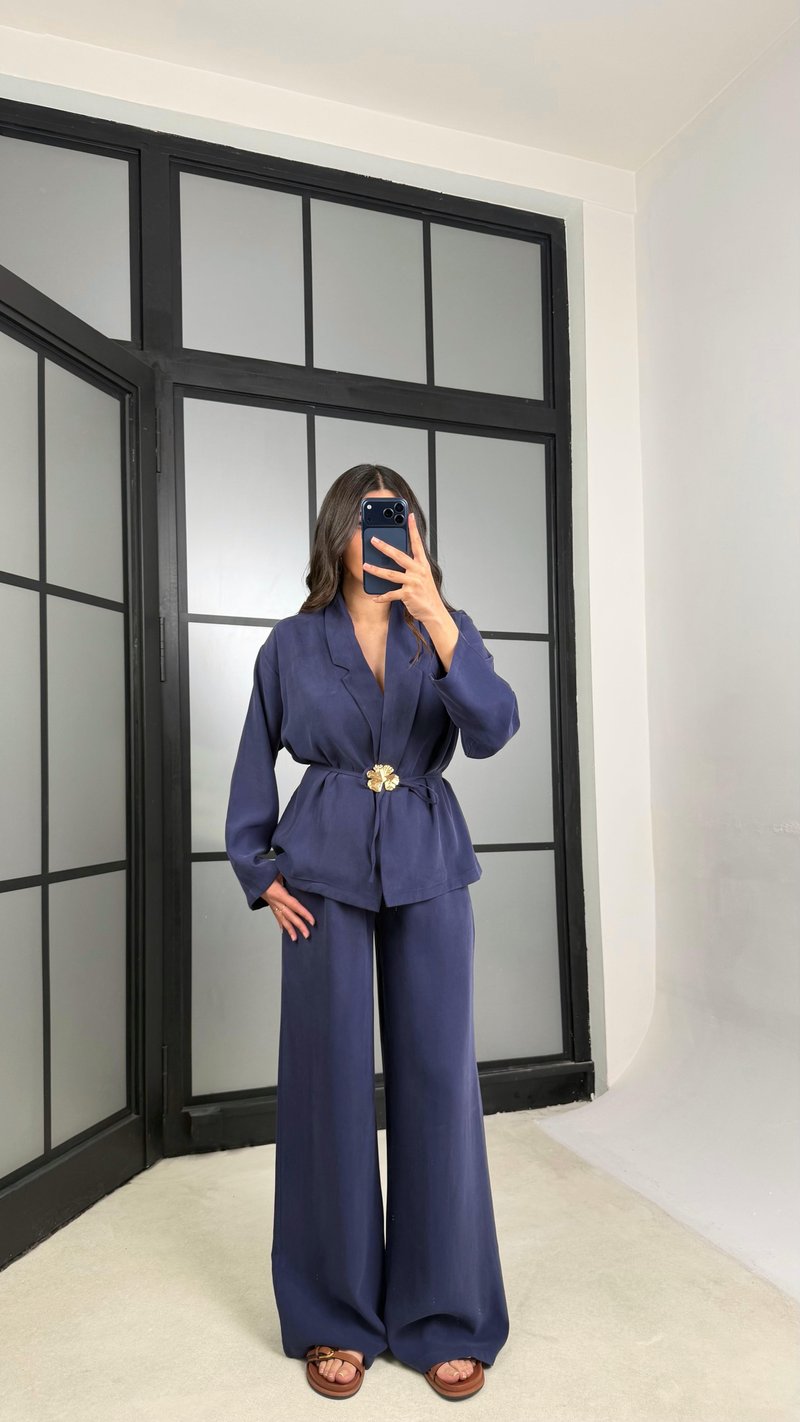 Lacivert Broş Detaylı Kimono Beli Lastikli Pantolon Takım GAUS-01345