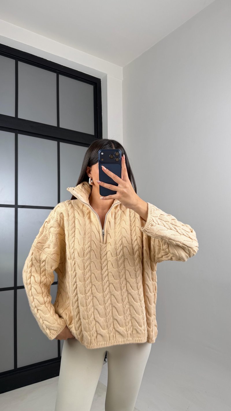 Bej Fermuarlı Saç Örgülü Kazak GAUS-00855GAUSKAZAKGAUS-00855