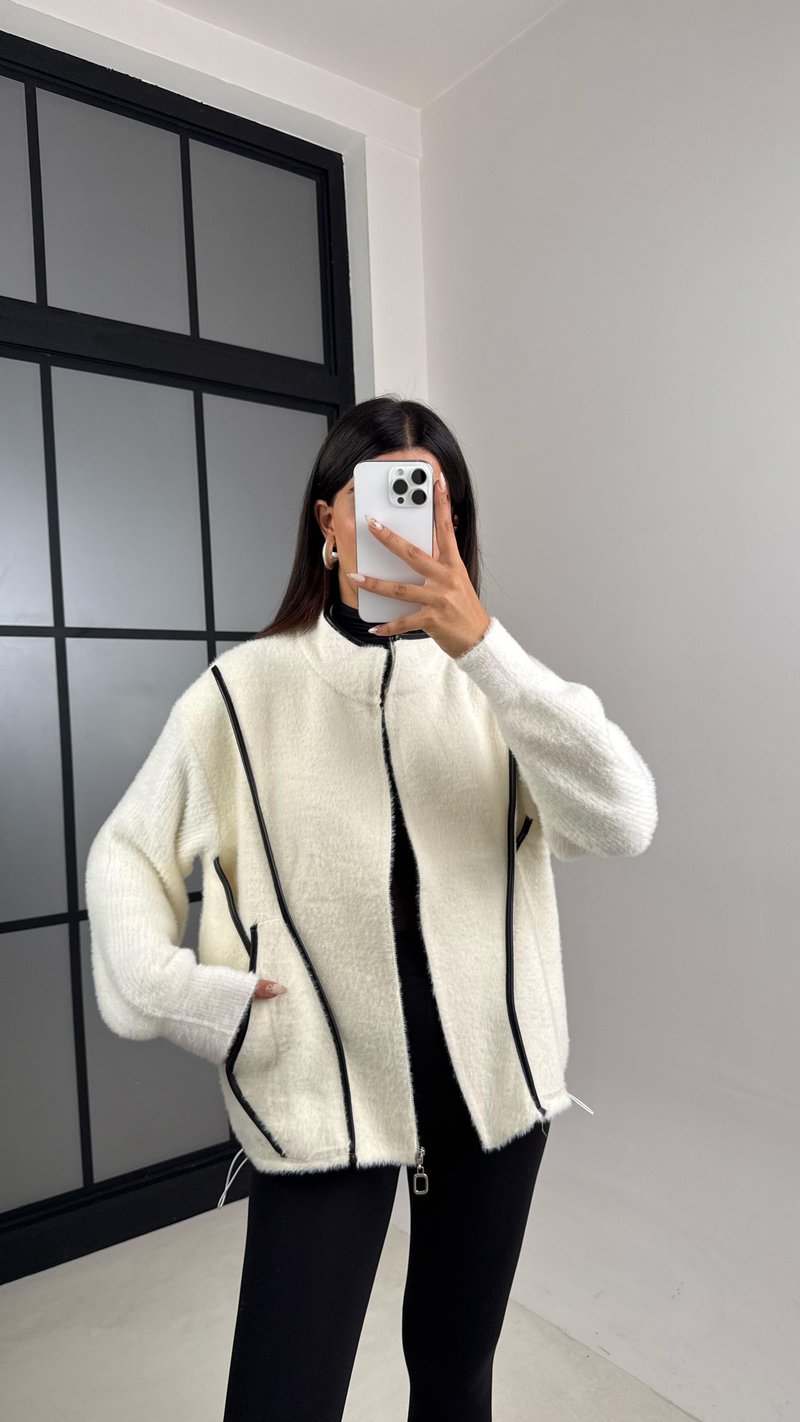 Ekru Deri Şeritli Dik Yaka Premium Ceket GAUS-00148