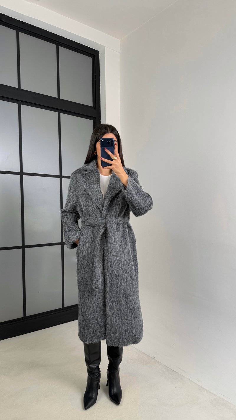 Antrasit Astarlı Kuşaklı Oversize Kürk Kaban GAUS-00543