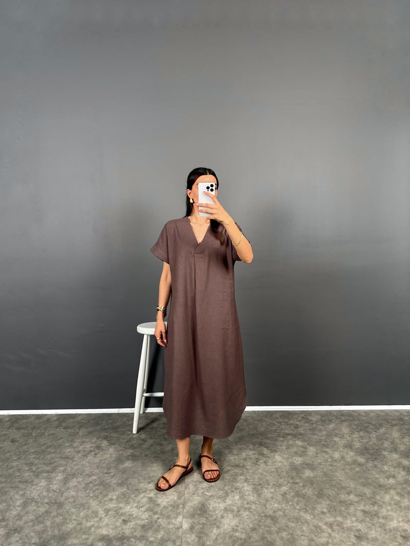 Anita Kahve V Yaka Premium Midi Keten Elbise