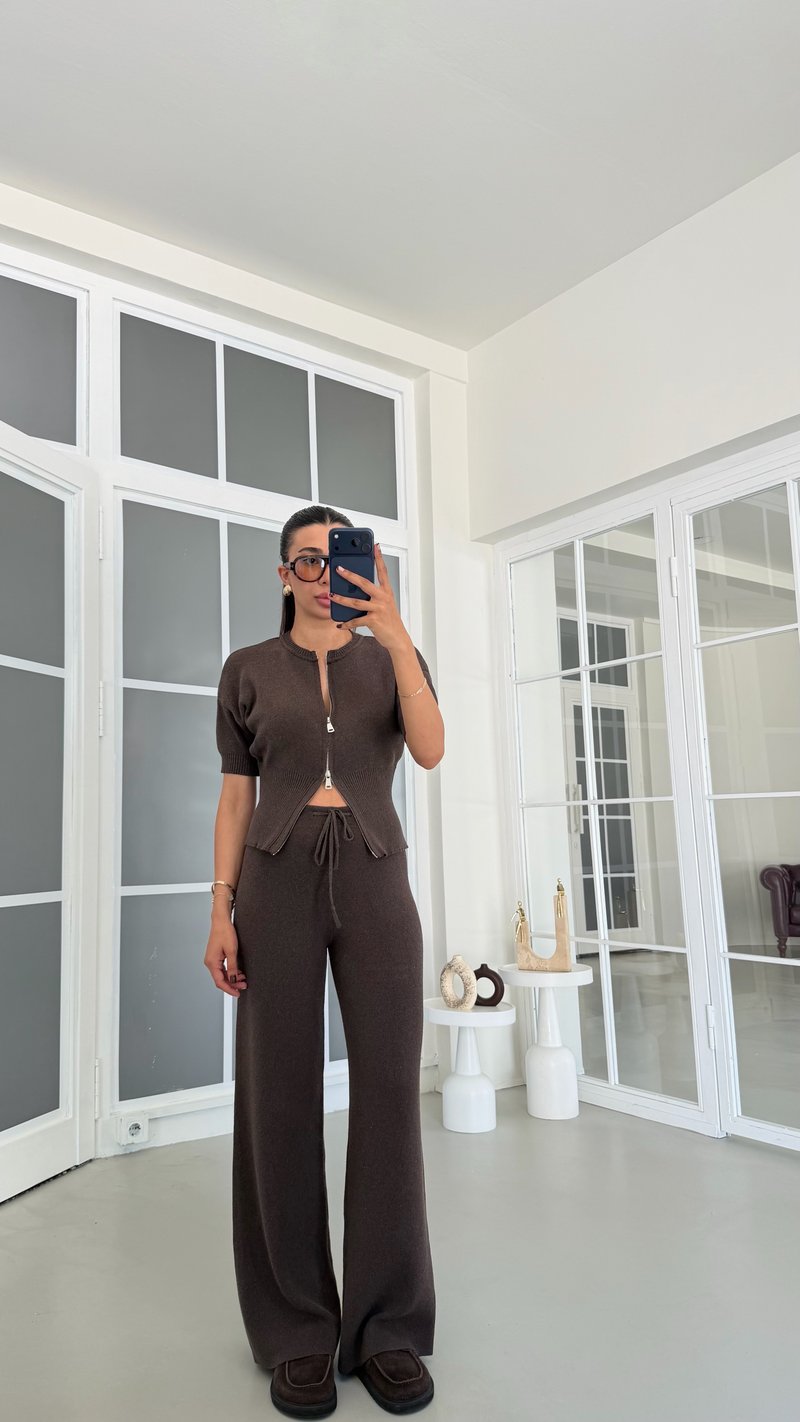 Kahve Çift Fermuarlı Bluz Beli Lastikli Pantolon İkili Triko Takım GAUS-01902