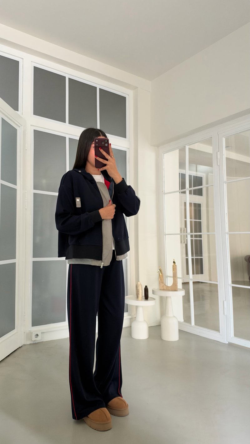 Lacivert Kol Detaylı Garnili Premium Takım GAUS-02297
