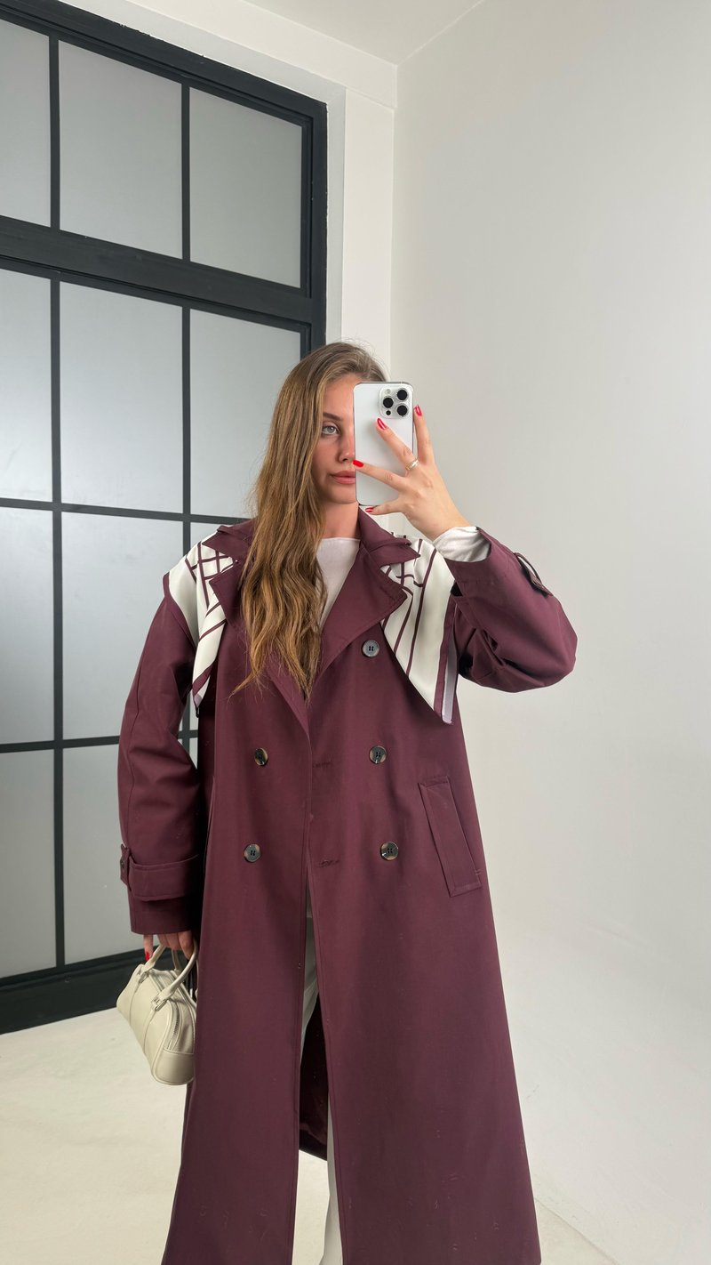 Bordo Fular Detaylı Kuşaklı Tasarım Trençkot GAUS-00515