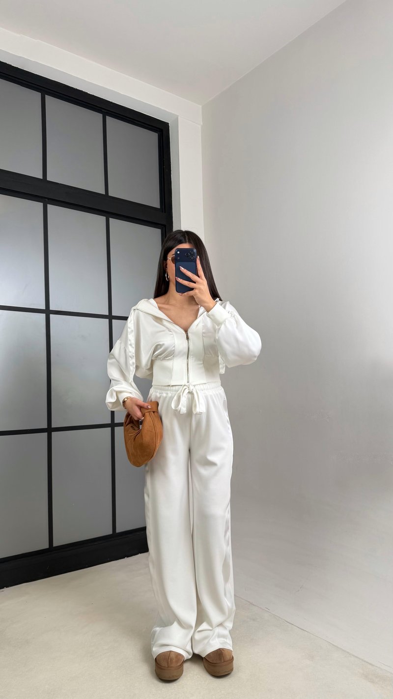 Beyaz Saten Detaylı Hırka Beli Lastikli Pantolon Tasarım Takım GAUS-01096