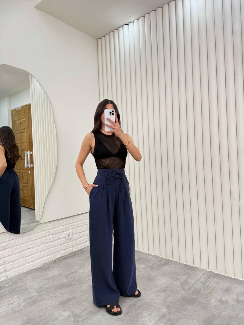 Lacivert Çift Kuşaklı Tensel Kırışık Kumaş Palazzo Pantolon Gaus00302