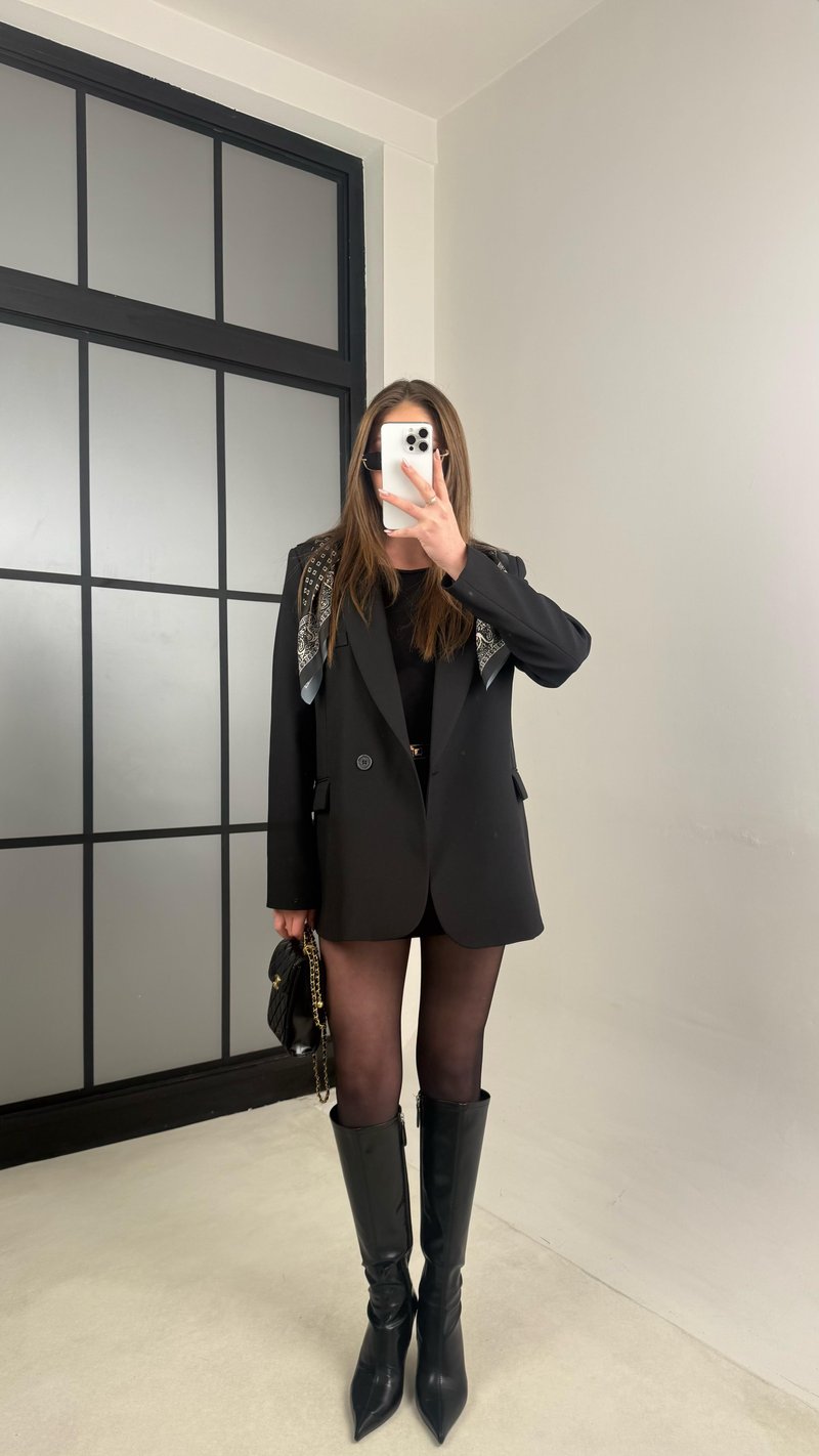 Siyah Astarlı Vatkalı Fular Detaylı Blazer Ceket GAUS-00976