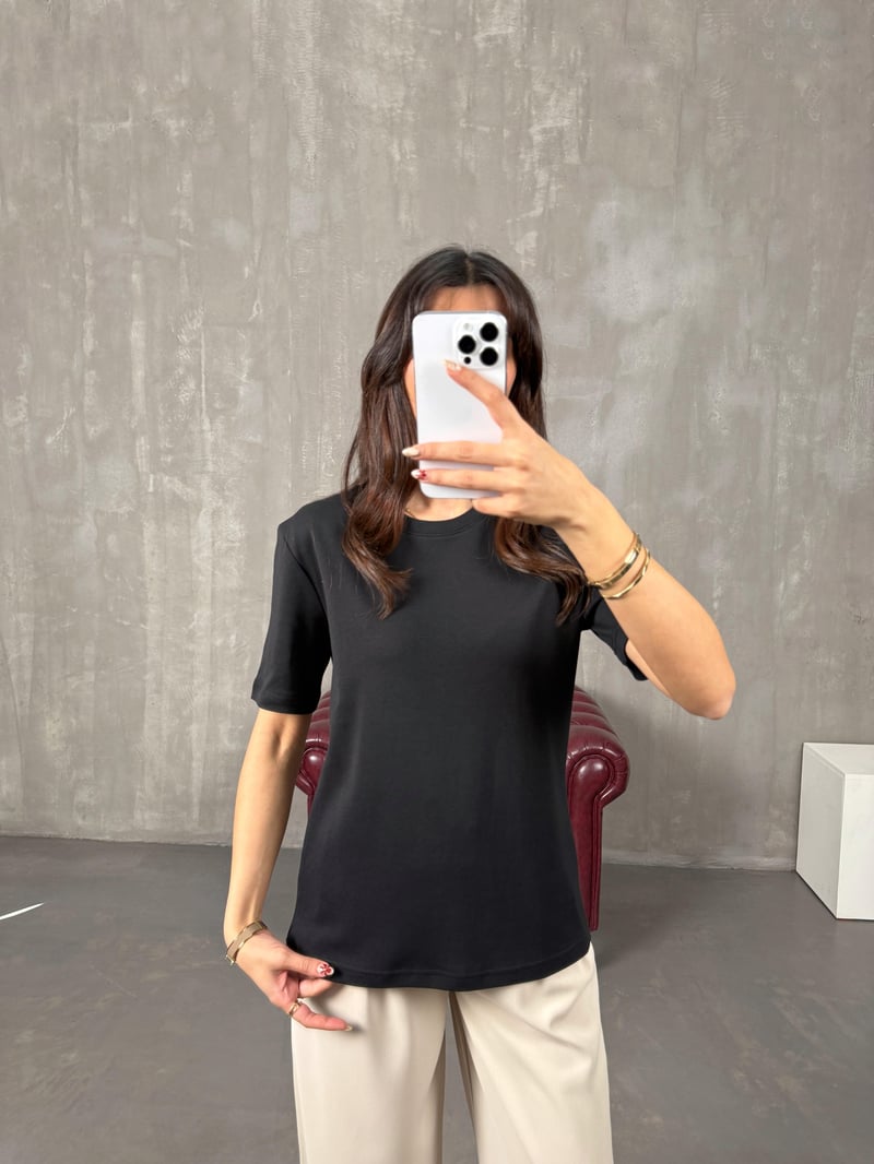 Pube Siyah Bisiklet Yaka Basic Tshirt