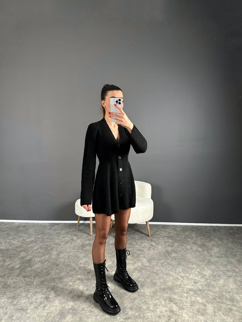 Lole Siyah Düğmeli Triko Mini Elbise 