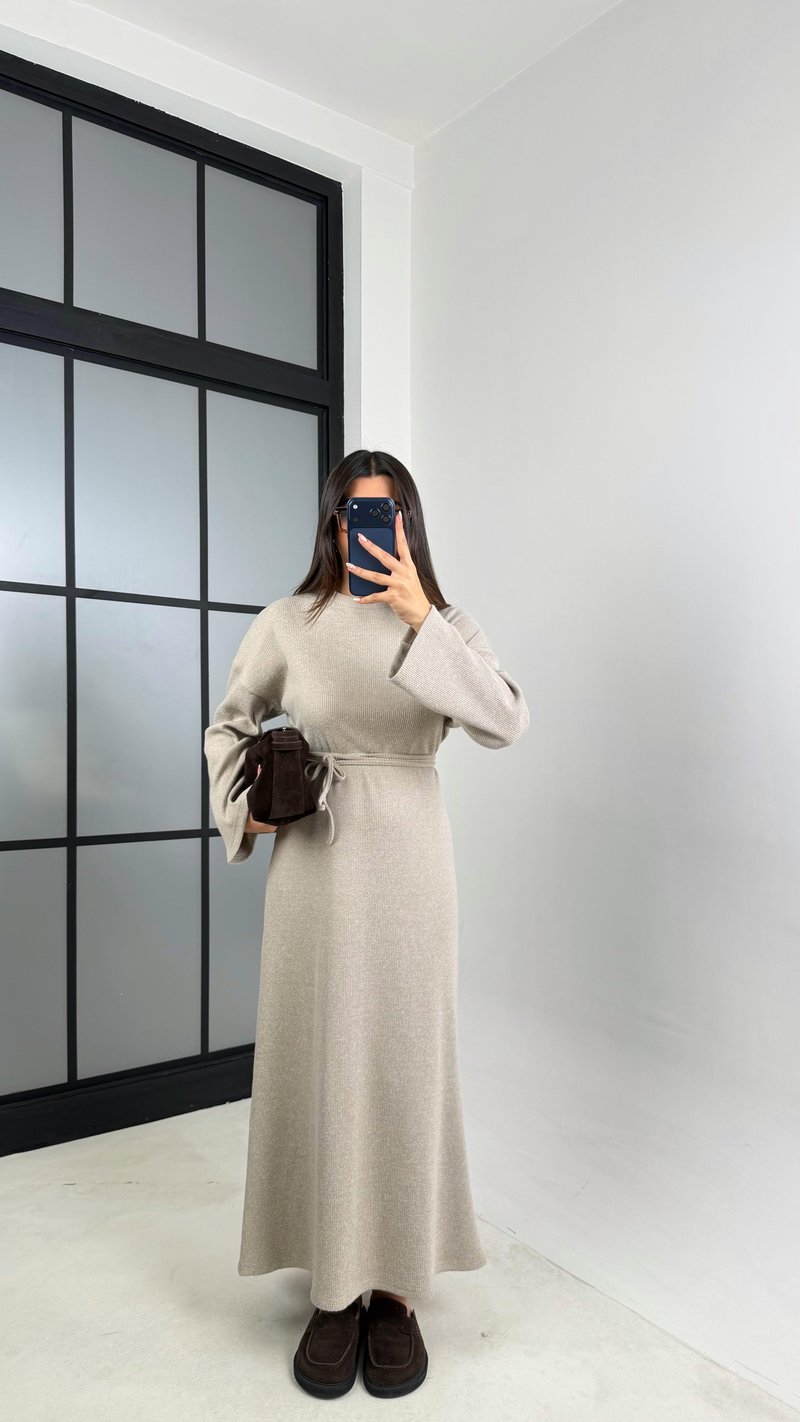 Taş Kuşaklı Uzun Triko Elbise GAUS-00802