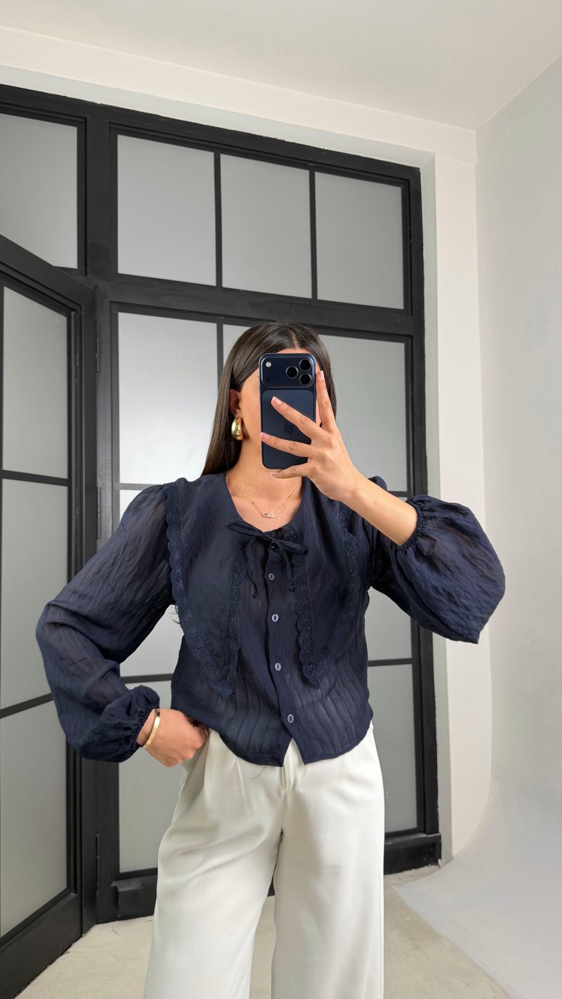 Lacivert Bebe Yaka Önü Bağlamalı Transparan Gömlek GAUS-01241