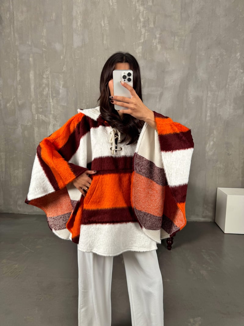 Ludo Turuncu Beyaz Karışımlı Kapüşonlu Panço Hırka