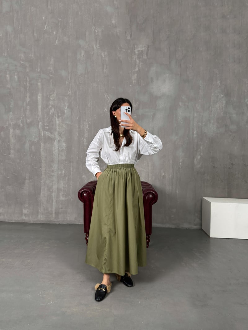 Greys Khaki Poplin Skirt