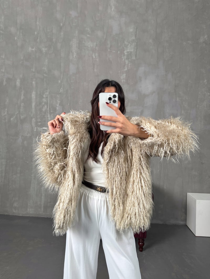 Noag Taş Püsküllü Astarlı Kürk