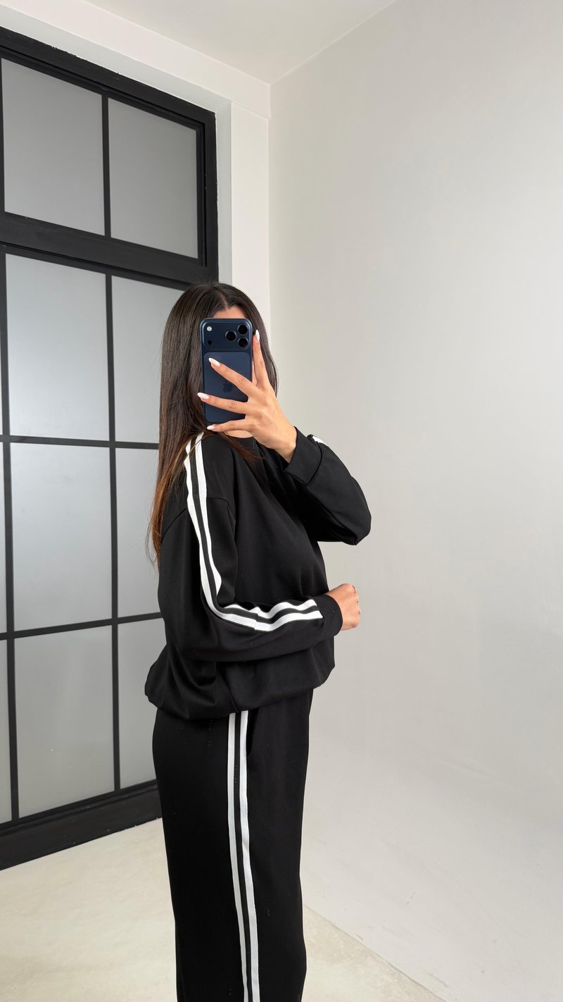 Siyah Şerit Detaylı Sweatshirt Beli Lastikli Eşofman İkili Modal Takım GAUS-00621