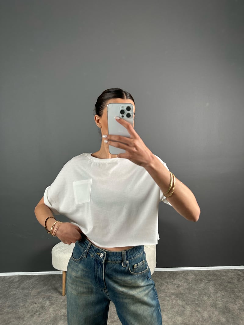 Beyaz Cepli Tshirt 