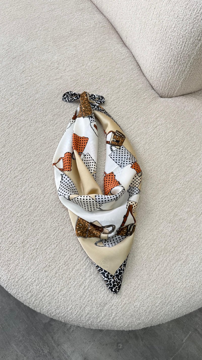 Camel Puantiyeli Çanta Desenli Fular GAUS-00335