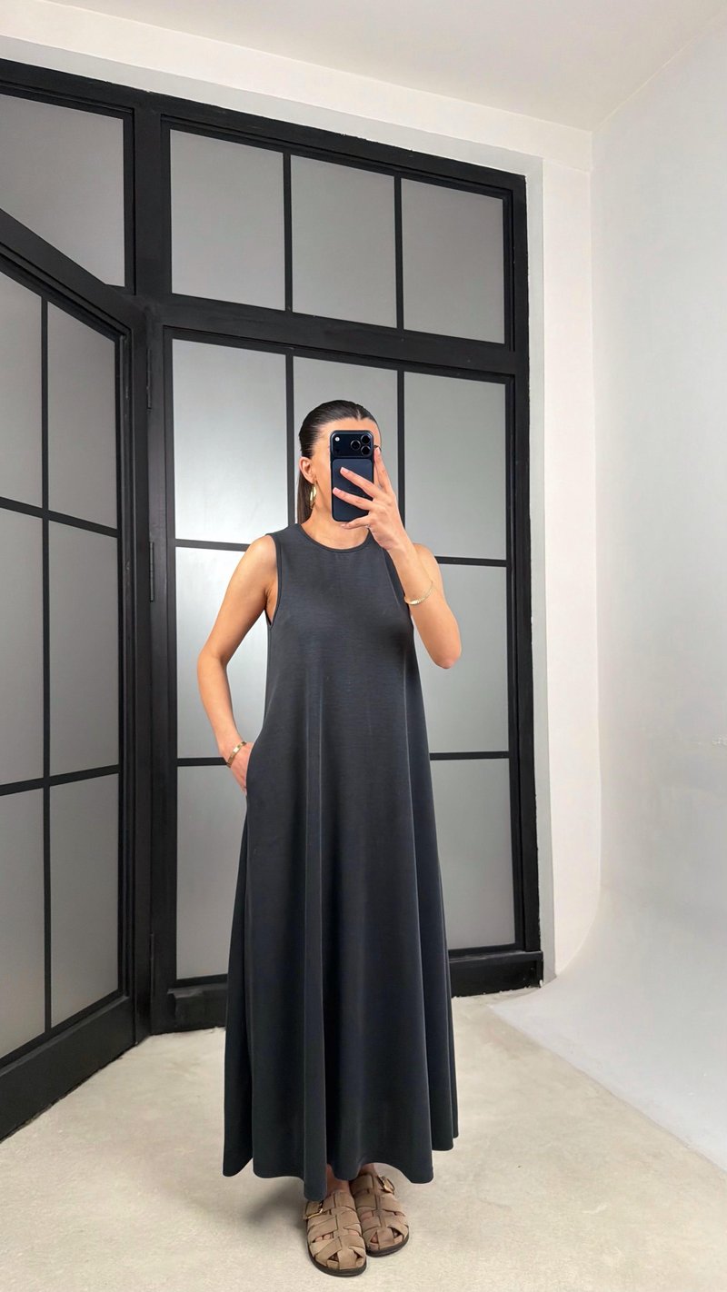 Füme Sıfır Kol Basic Modal Kumaş Elbise GAUS-01329